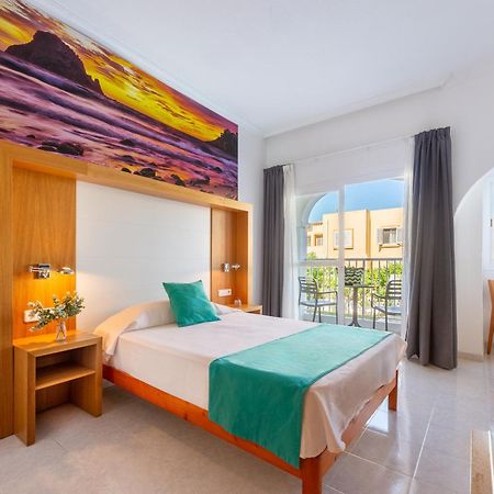 Hotel Apartamentos Vibra San Marino San Antonio  Kültér fotó