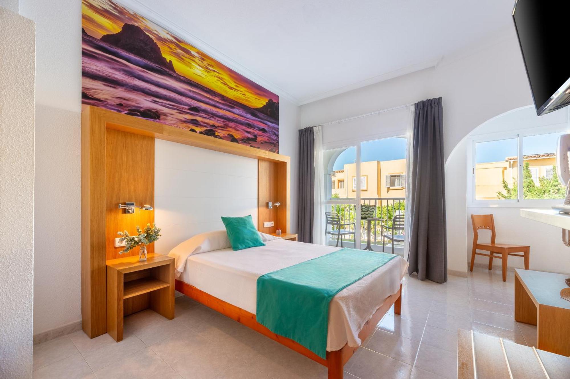 Hotel Apartamentos Vibra San Marino San Antonio  Kültér fotó